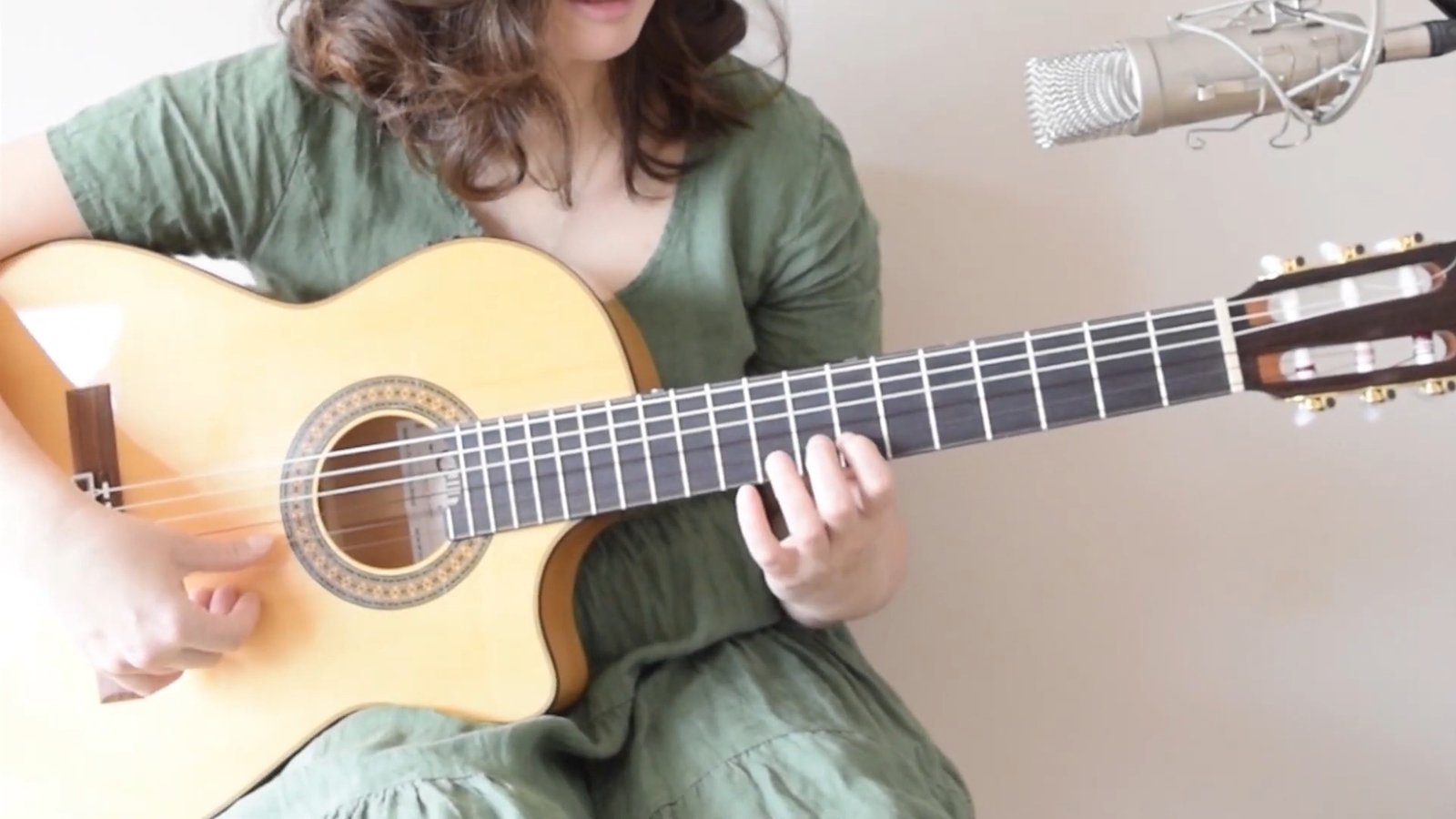 Spanish guitar solo phrasing lesson
